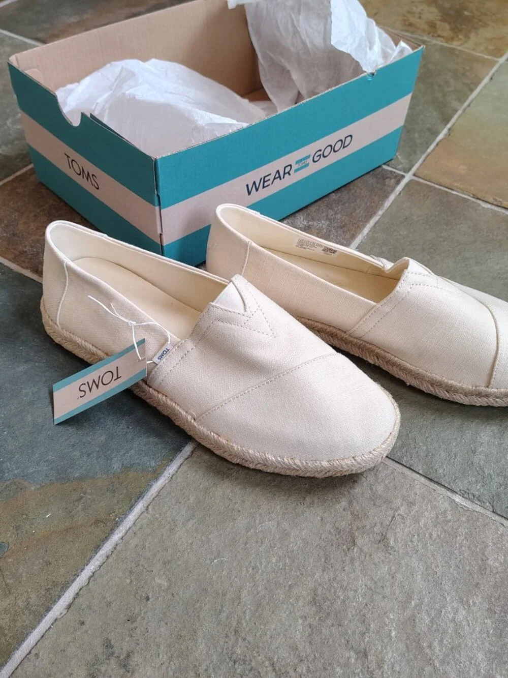 New Toms Espadrille Slip on Flats